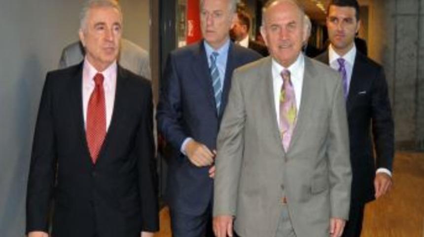 Kadir Topbaş'tan Galatasaray'a Ziyaret