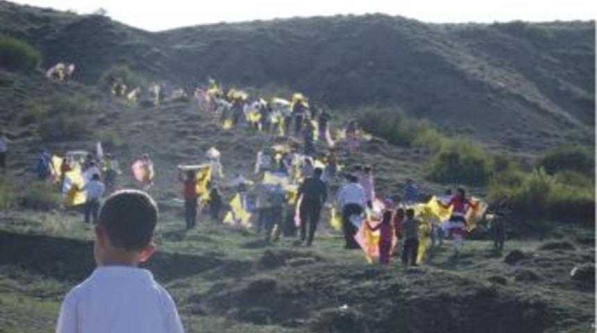 Kutlu Doğum İ&ccedil;in U&ccedil;urtma Şenliği D&uuml;zenlendi