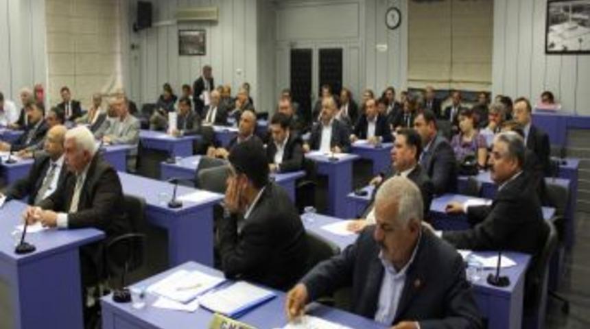 Şehitkamil Belediyesinde Gergin Meclis Toplantısı