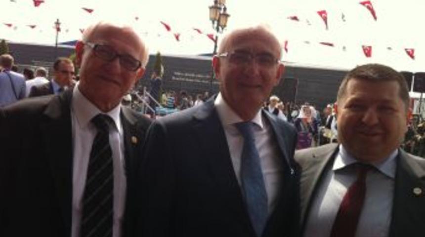 D&uuml;zce Baro Başkanı Ali Dilber Samsun'da 1919 Metrelik Dev Bayraklı Şehir Turuna Katıldı