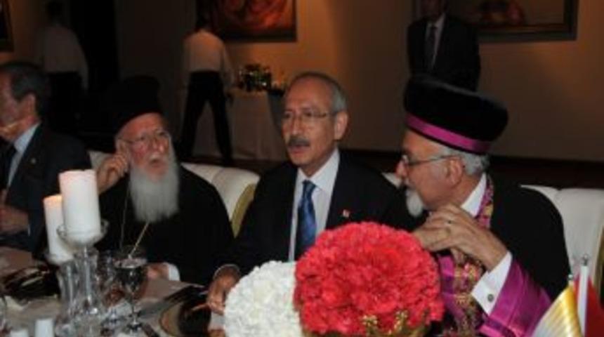 Kılı&ccedil;daroğlu, dini liderlerle buluştu