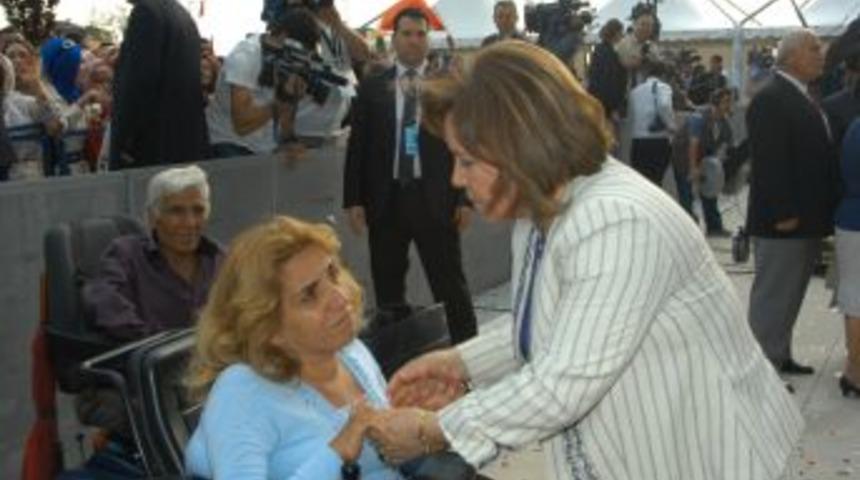 Milletvekili G&uuml;rkan: Engelleri beraber aşacağız