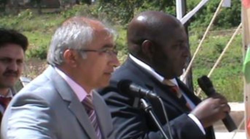 Başkan G&uuml;ler'in Afrika İzlenimlerini Anlattı