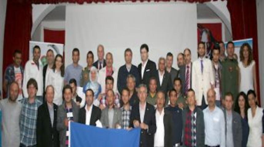 Yama&ccedil; paraş&uuml;t&ccedil;&uuml;ler sertifika aldı