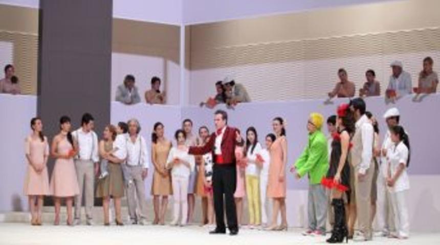 Sezonun Son Pr&ouml;miyeri 'satılmış Nişanlı'