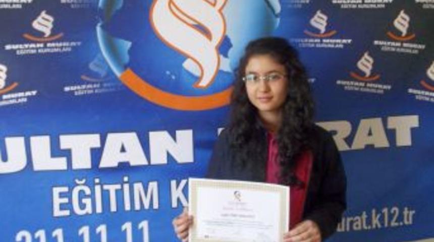 Sultan Murat Koleji &ouml;ğrencisinin, e-Dream Bilgisayar Proje Olimpiyatı başarısı