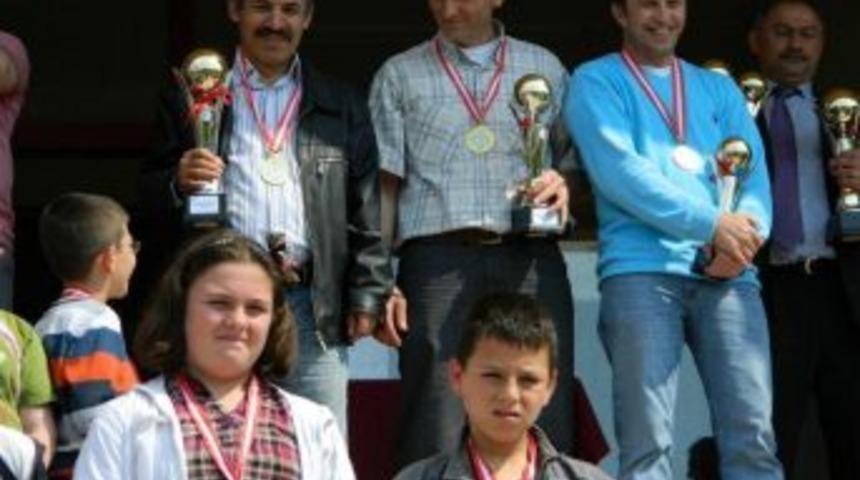 D&uuml;zce'de 19 Mayıs Etkinlikleri Satran&ccedil; Turnuvası İle Başladı