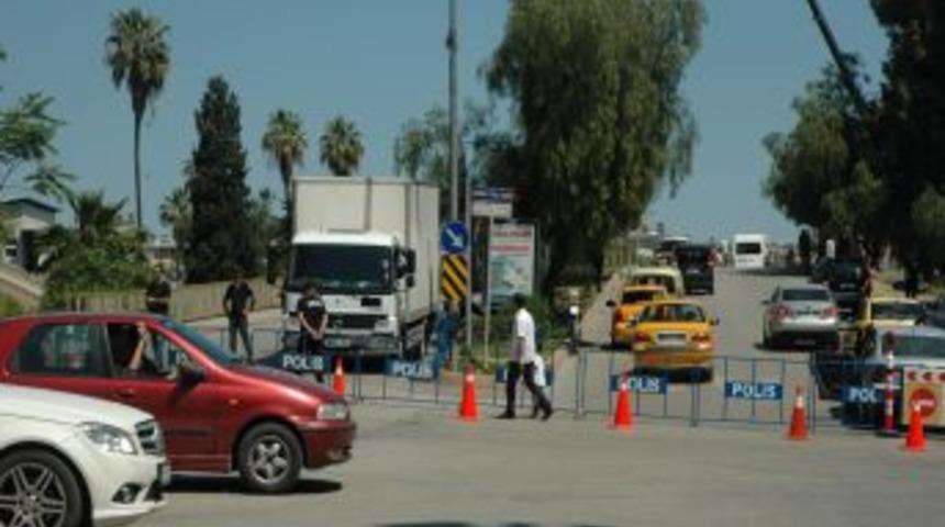 "james Bond" Adana'da