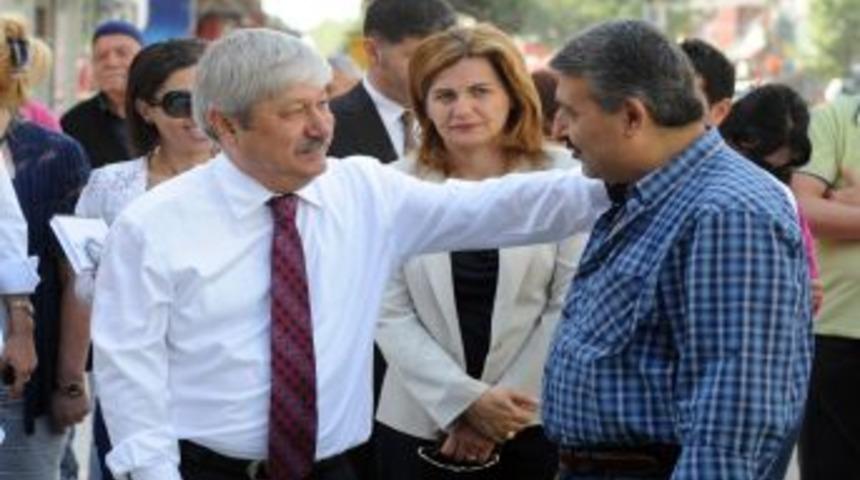 Akaydın G&uuml;ll&uuml;k Caddesi Esnafıyla Buluştu