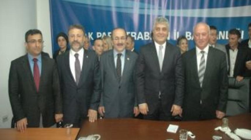 Ak Parti Trabzon İl Başkanlığı Se&ccedil;imlerine Doğru Birlik Mesajı
