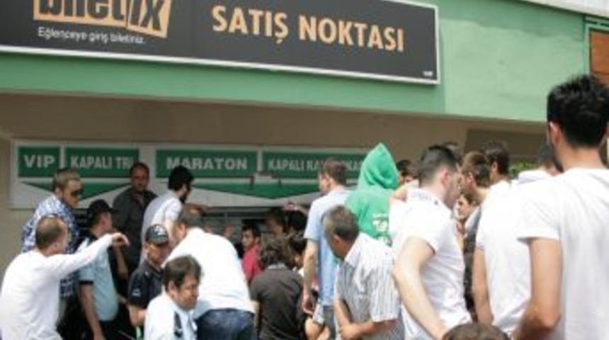 Bursaspor taraftarlarından final biletine yoğun ilgi