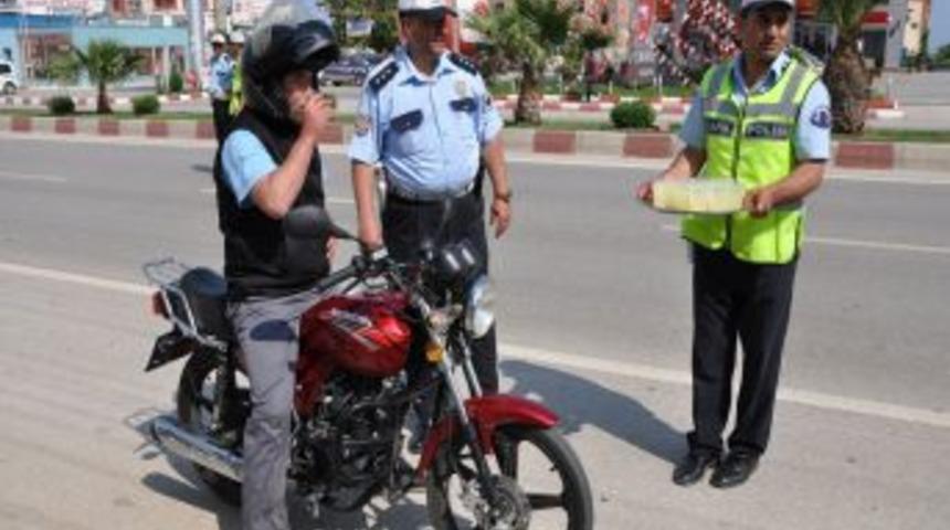 Erdemli'de Limonatalı Trafik Denetimi