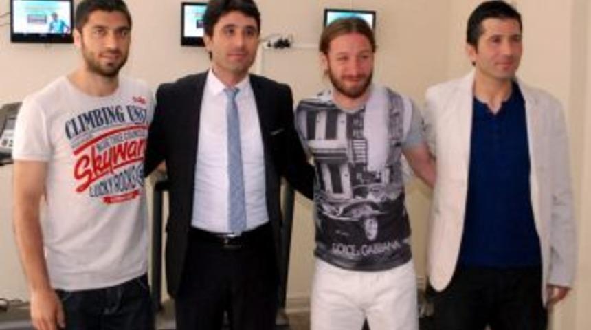 Es Es'li Futbolculardan Boz&uuml;y&uuml;k &Ccedil;ıkarması