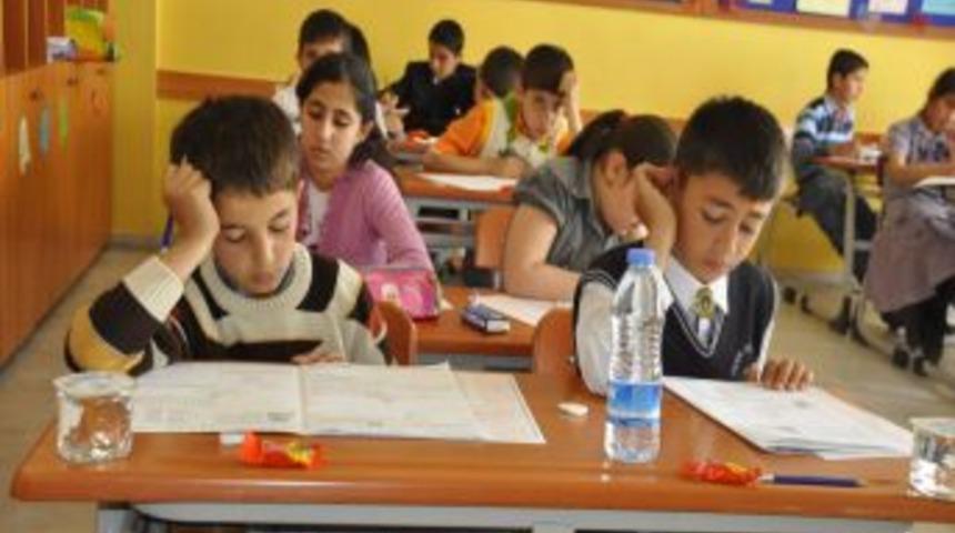 K&uuml;&ccedil;&uuml;k olimpiyat&ccedil;ılar SİMAY &ndash; 2&rsquo;de yarıştı