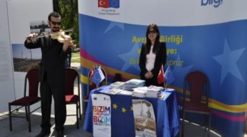Ab-T&uuml;rkiye İlişkisi Fotoğraf Sergisiyle Anlatıldı