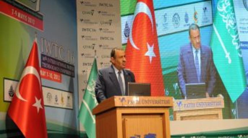 Suudi Arabistan Prensinden &lsquo;Su Zirvesi&rsquo; &ccedil;ağrısı