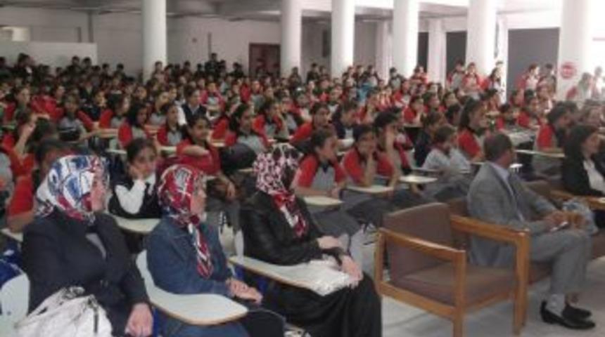 İnci Ertuğrul İlkokul &Ouml;ğrencileriyle Bir Araya Geldi