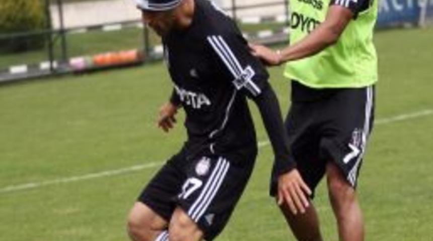 Beşiktaş, Trabzonspor hazırlıklarını s&uuml;rd&uuml;rd&uuml;