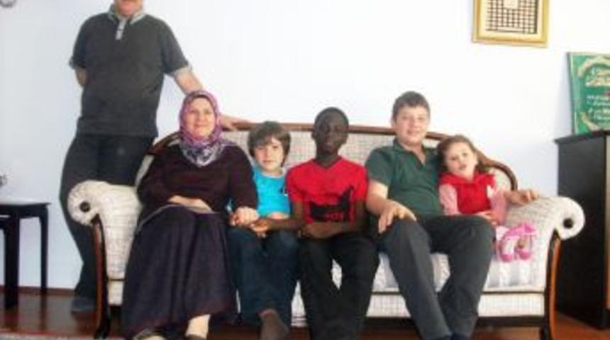 T&uuml;rk&ccedil;elerini, T&uuml;rk ailelere misafir olarak geliştiriyorlar