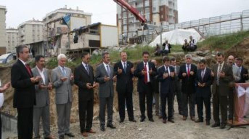 &Ccedil;ırağan Eğitim Kurumları &Ccedil;ayırova Yerleşkesi'nin temeli atıldı