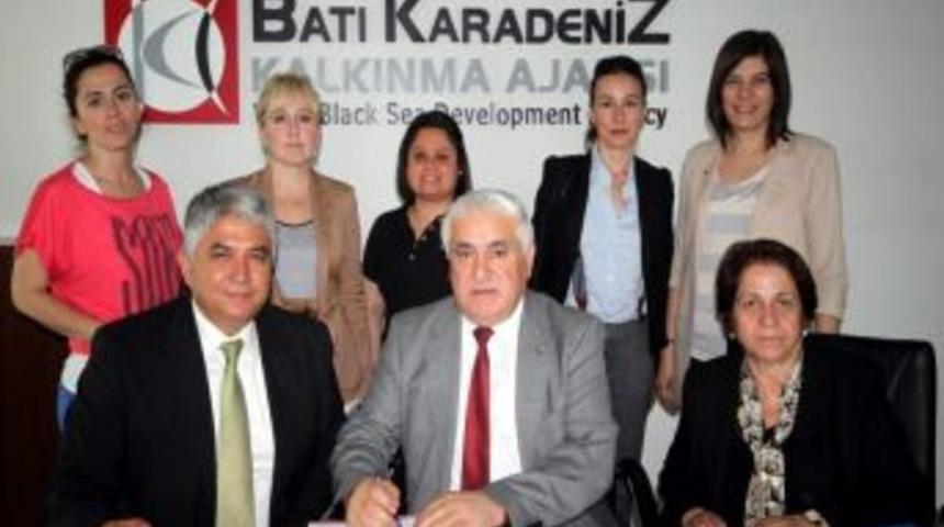 "hayallerimizi Paylaşalım" Projesi İmza T&ouml;reni Yapıldı