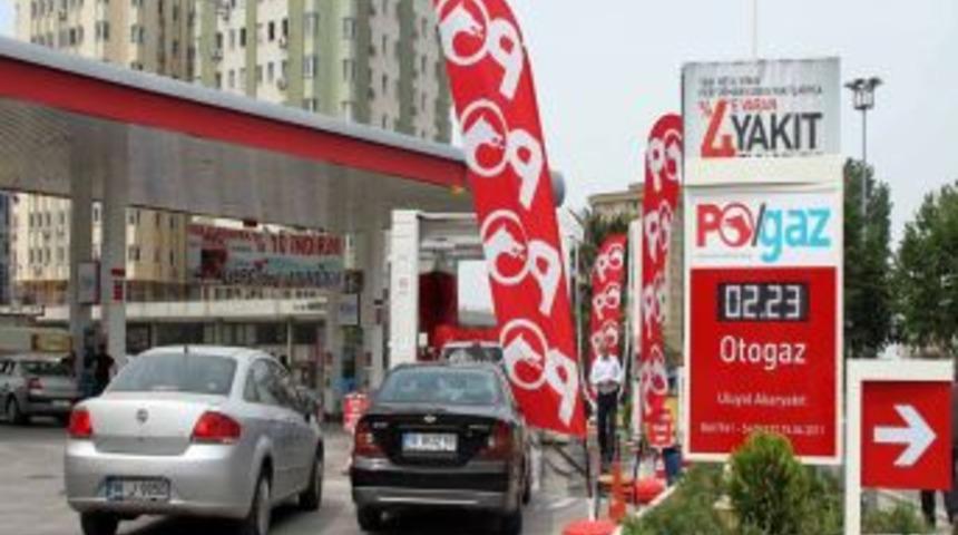 Akaryakıtta 'halk G&uuml;n&uuml;' D&ouml;nemi