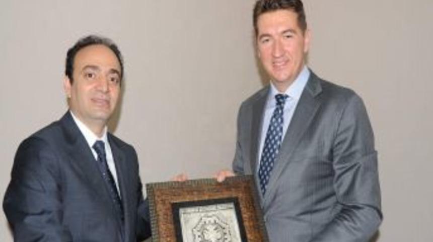 Sırbistan B&uuml;y&uuml;kel&ccedil;isinden Baydemir'e Ziyaret