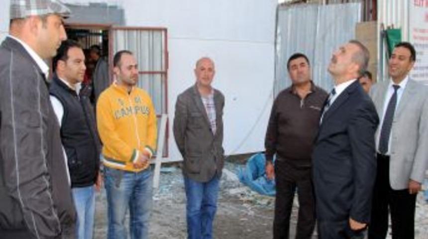 Ak Parti Van Milletvekili Kayat&uuml;rk, Otel İnşaatında İncelemelerde Bulundu