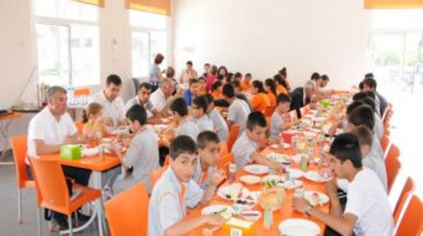 Malatyalı &Ouml;ğrenciler Marmaris'te