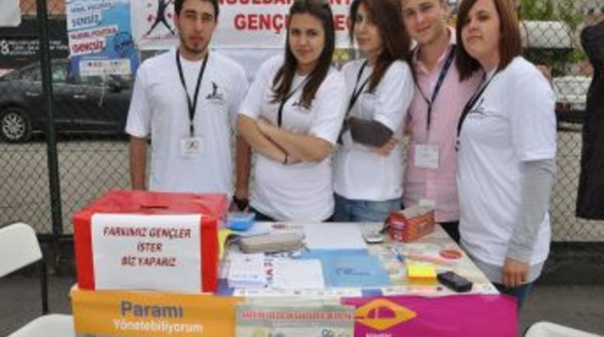 Kent Konseyi Gen&ccedil;lik Meclisi &Ouml;ğrencileri Bilgilendiriyor