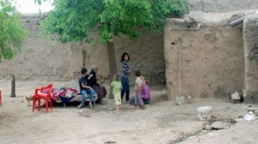 Kocası İkinci Evliliğini Yapan Kadın, 10 &Ccedil;ocuğu İle Ortada Kaldı