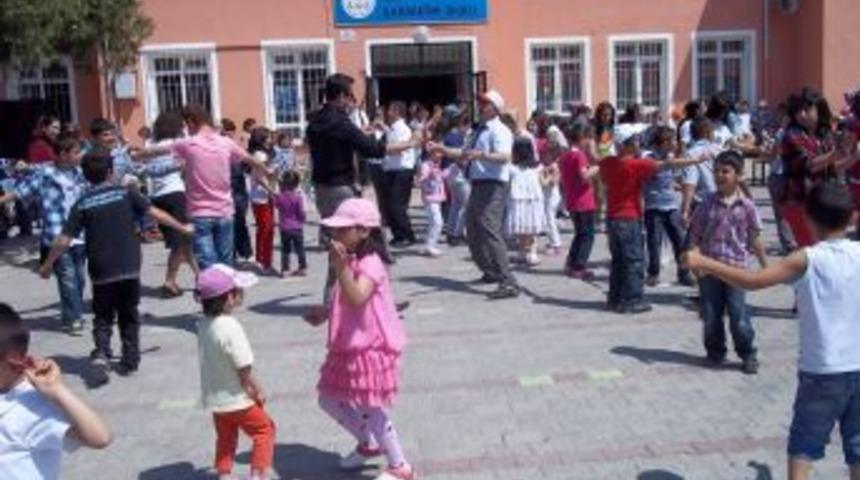 Kale İlk&ouml;ğretim Okulunda Şenlik