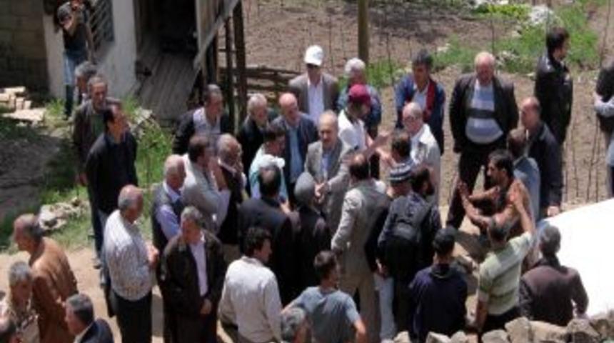 Kara&ccedil;amlılar Hes'e Ge&ccedil;it Vermedi