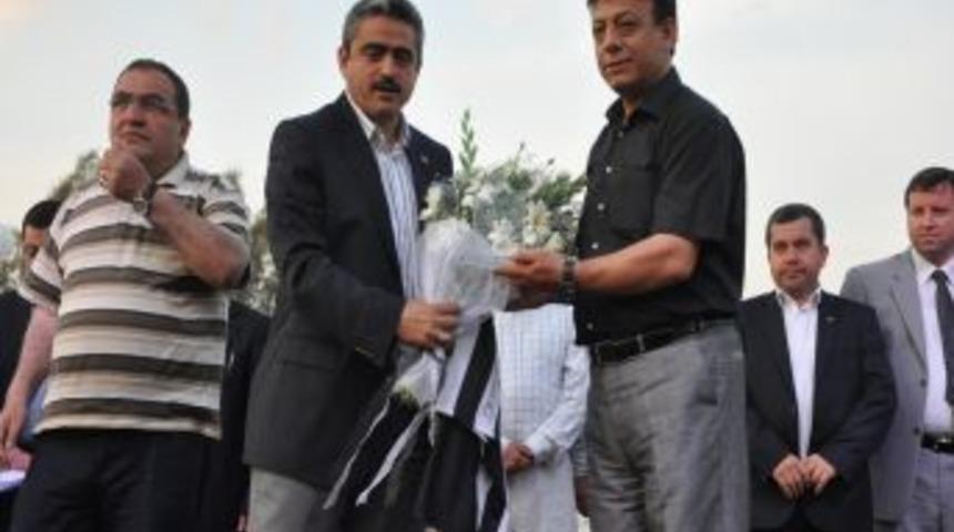 Başkan Alıcık'tan Başsavcı Kaya'ya Forma Ve Plaket