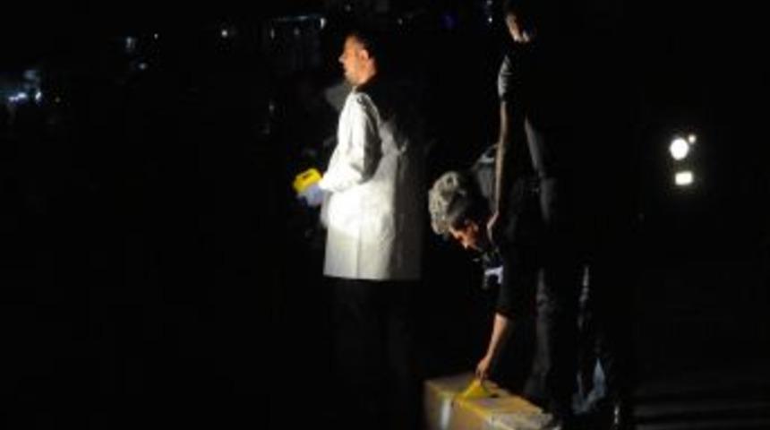 Diyarbakır&rsquo;da silahlı kavgayı izleyen kadın başından yaralandı