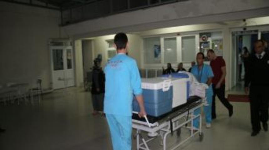 Beyin &ouml;l&uuml;m&uuml; ger&ccedil;ekleşen hastanın organları 3 kişiye ulaştırıldı