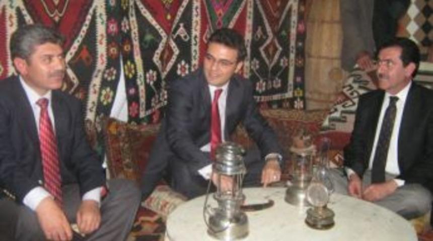 Kaymakam G&uuml;rsoy , 2 k&ouml;yde a&ccedil;ılışa katıldı