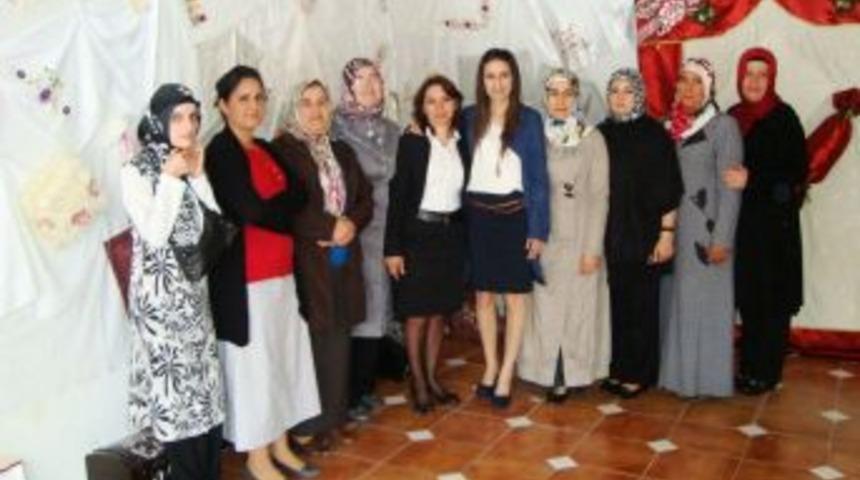 Alaplı Halk Eğitim kermes d&uuml;zenledi