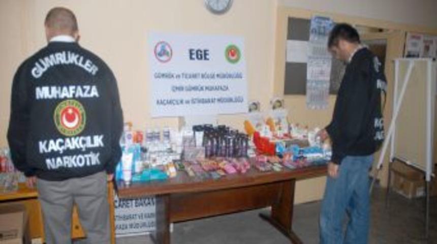 İzmir'de ka&ccedil;ak ila&ccedil; operasyonu