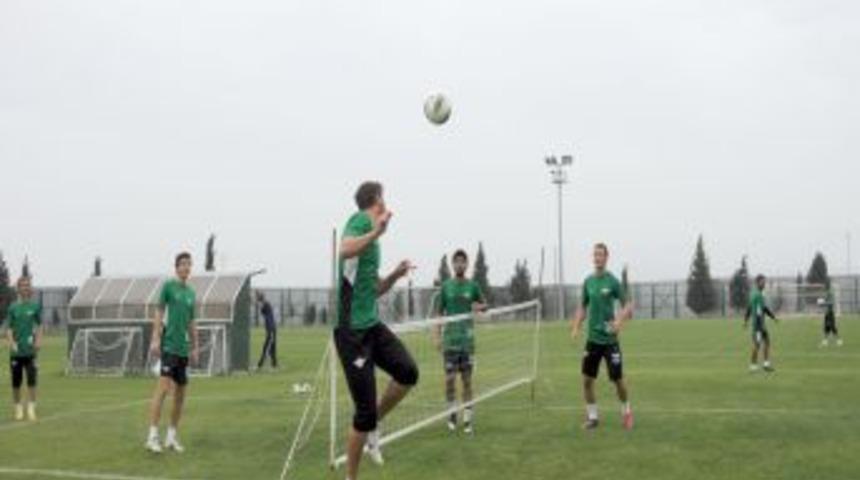 Hamzaoğlu: Rize&rsquo;den puanla d&ouml;nerek Akhisar&rsquo;ı S&uuml;per Lig&rsquo;e taşıyacağız