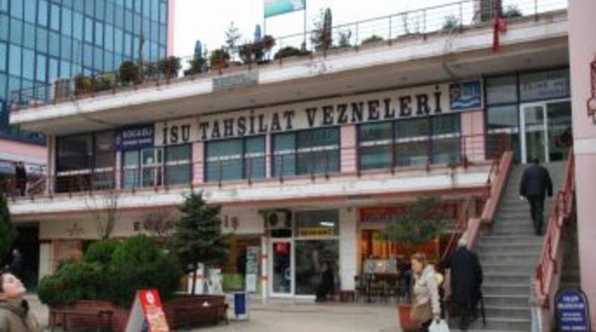 İzmit Belediyesi'nden Milyonluk Satış