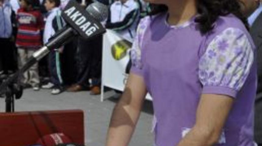 "bana Acınmasını İstemiyorum"