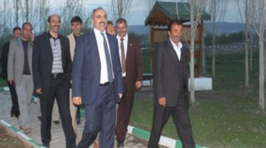 Ağrı Belediyesi'nden Taşlı&ccedil;ay Belediyesine Ziyaret