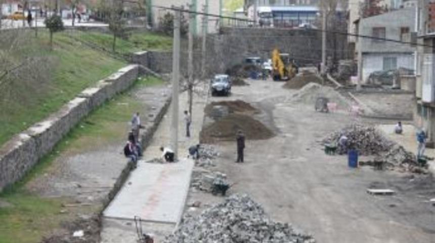 Paland&ouml;ken Belediyesi Yaz &Ccedil;alışmalarına Ertuğrul Gazi'den Start Verdi