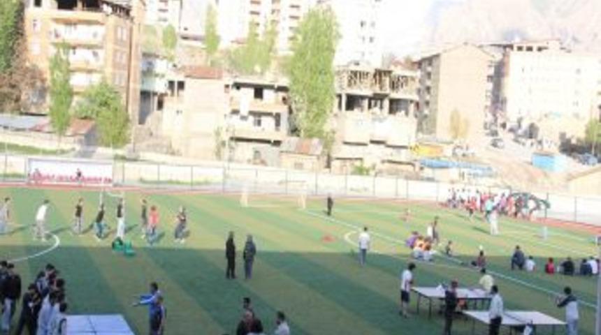 Hakkari'de "koşabiliyorken Koş" Projesi Start Aldı