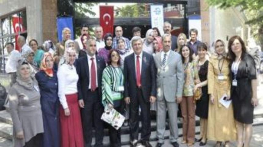 Karam&uuml;rsel Ko-Mek Sergisi A&ccedil;ıldı