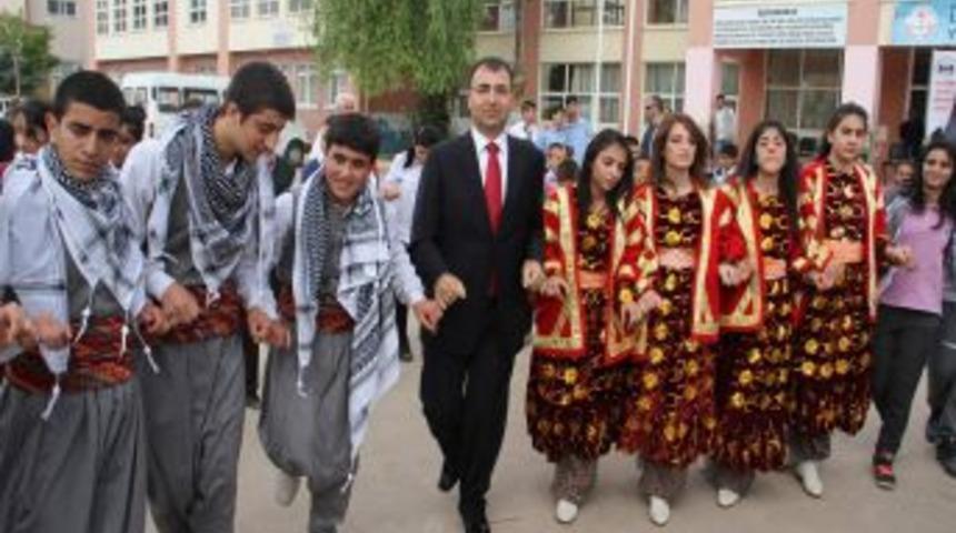 Yenişehir Kaymakamlığı'ndan Bahar Şenliği