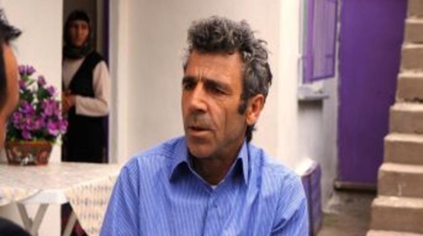 Dolandırıcılar, şizofren hastasını k&ouml;m&uuml;rl&uuml;ğe mahkum etti