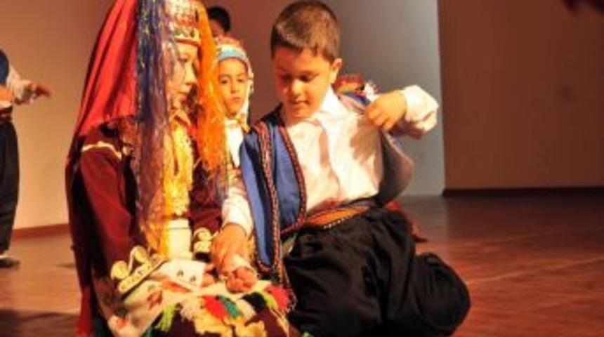 Anasınıfı &Ouml;ğrencilerinden Yıl Sonu G&ouml;sterisi