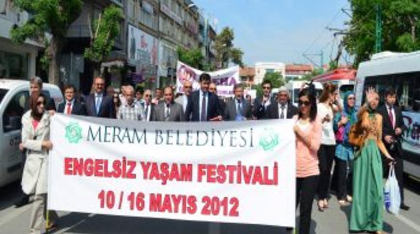 Konya'da Engelsiz Yaşam Festivali Başladı